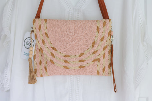 The Pearl Tide Clutch
